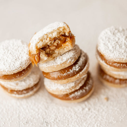 Alfajores with Dulce de Leche